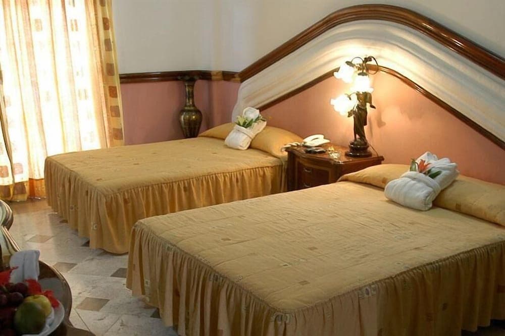 Canadian Resorts Huatulco