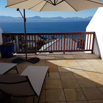 Aquamarine Guest House