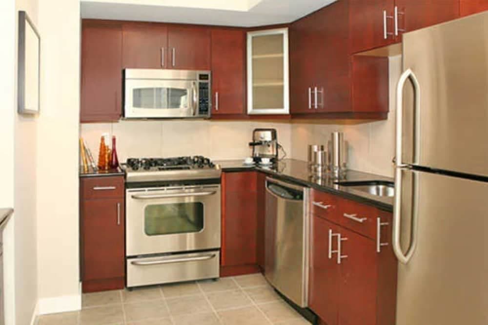 Bridgestreet at Newseum Residences