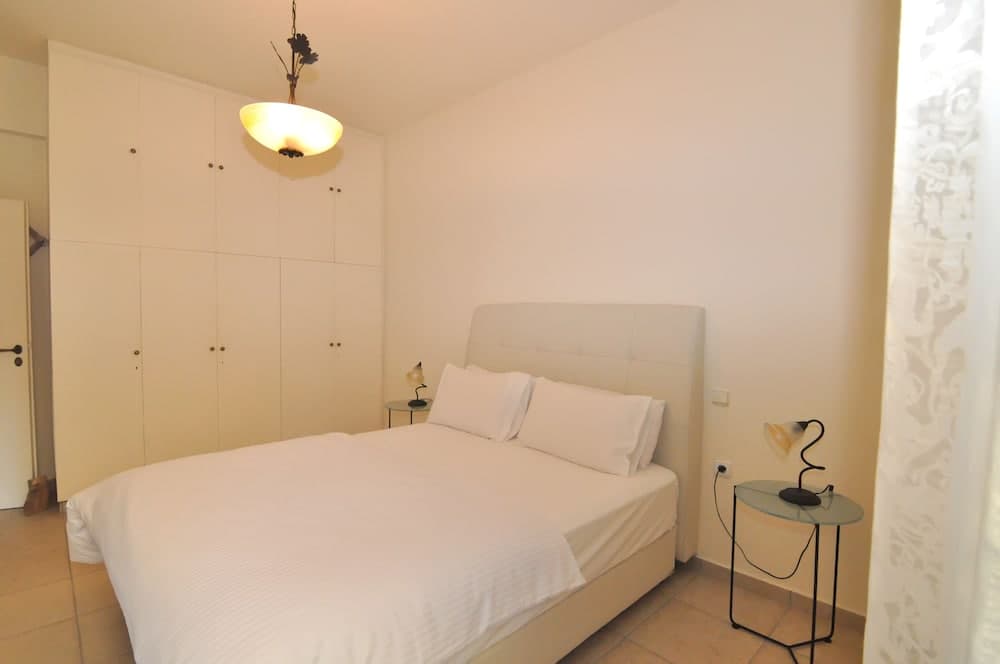 Ocean Village Apartments by Ocean Residences