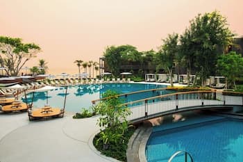 Hua Hin Marriott Resort & Spa