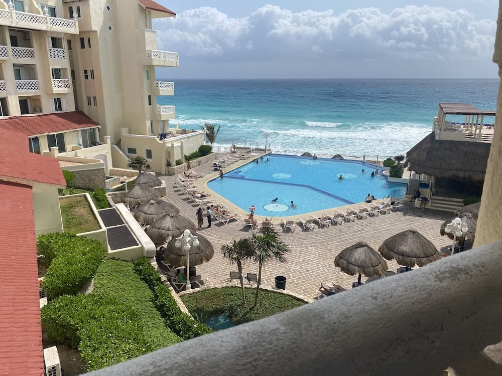 Cancun Plaza Condo