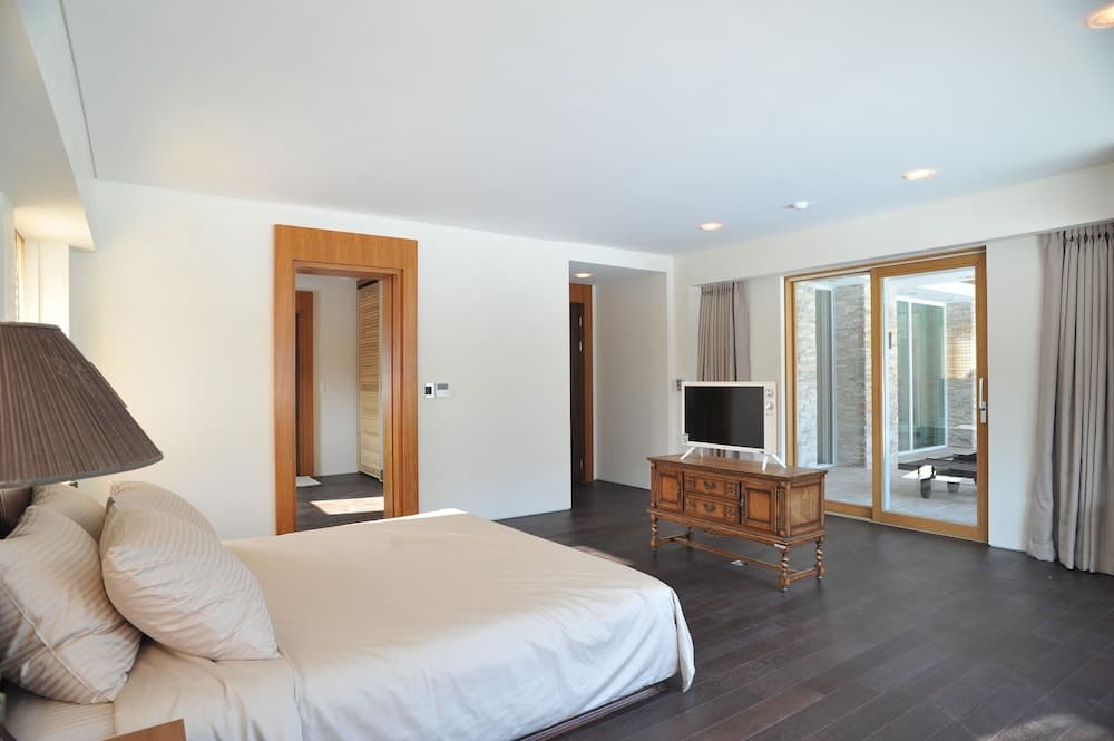 Club Inner Hotel & Resort