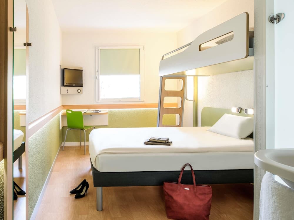 ibis budget Zurich Airport