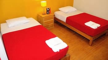 Flying Dog Backpackers Hostel