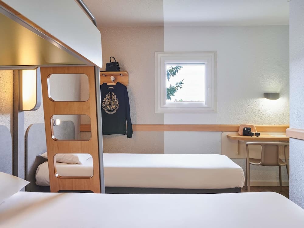 ibis budget Versailles Chateau Saint Cyr