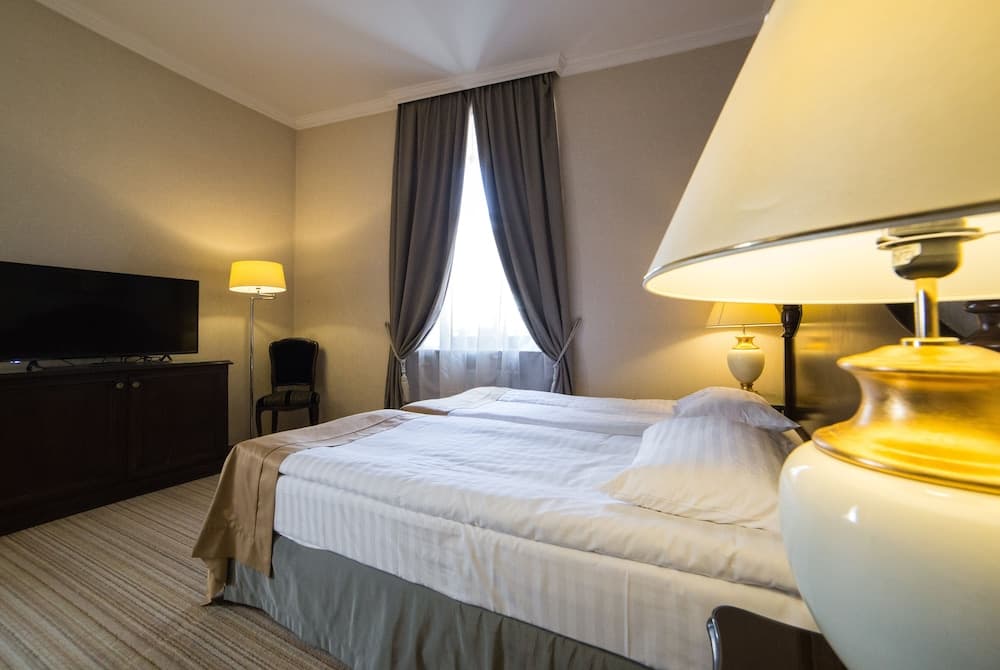 Optima Collection Medievale Lviv