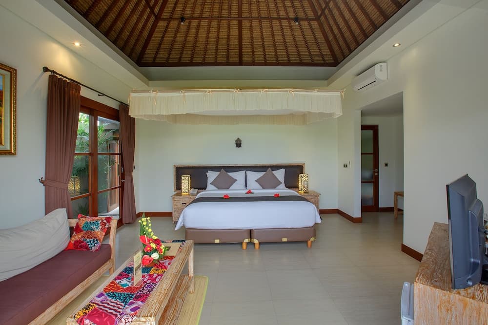 Anusara Luxury Villas - Adults Only