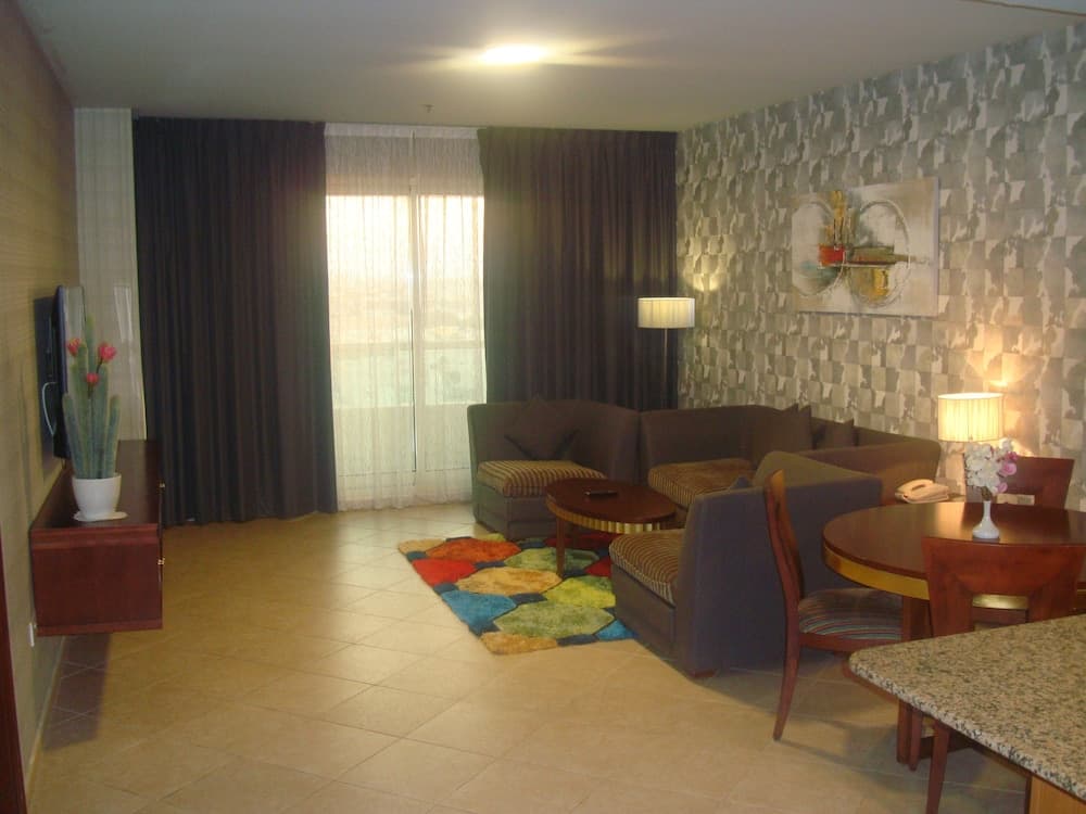 Al Manar Grand Hotel Apartments