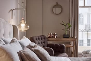 Plaka's Villa with Breathtaking Acropolis View