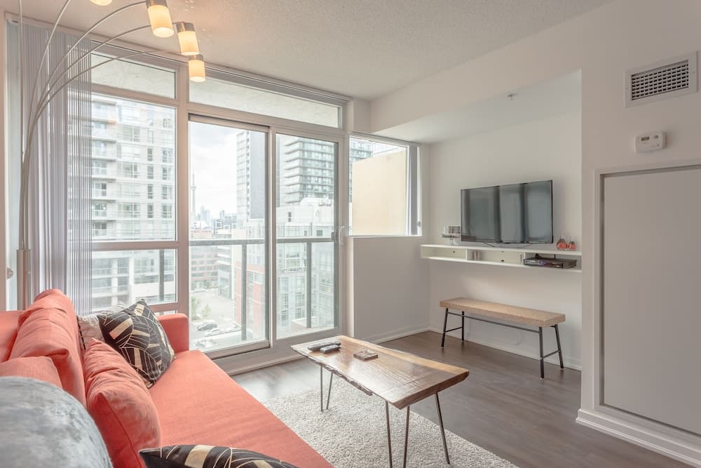 AOC Suites - Luxury Condo - City View