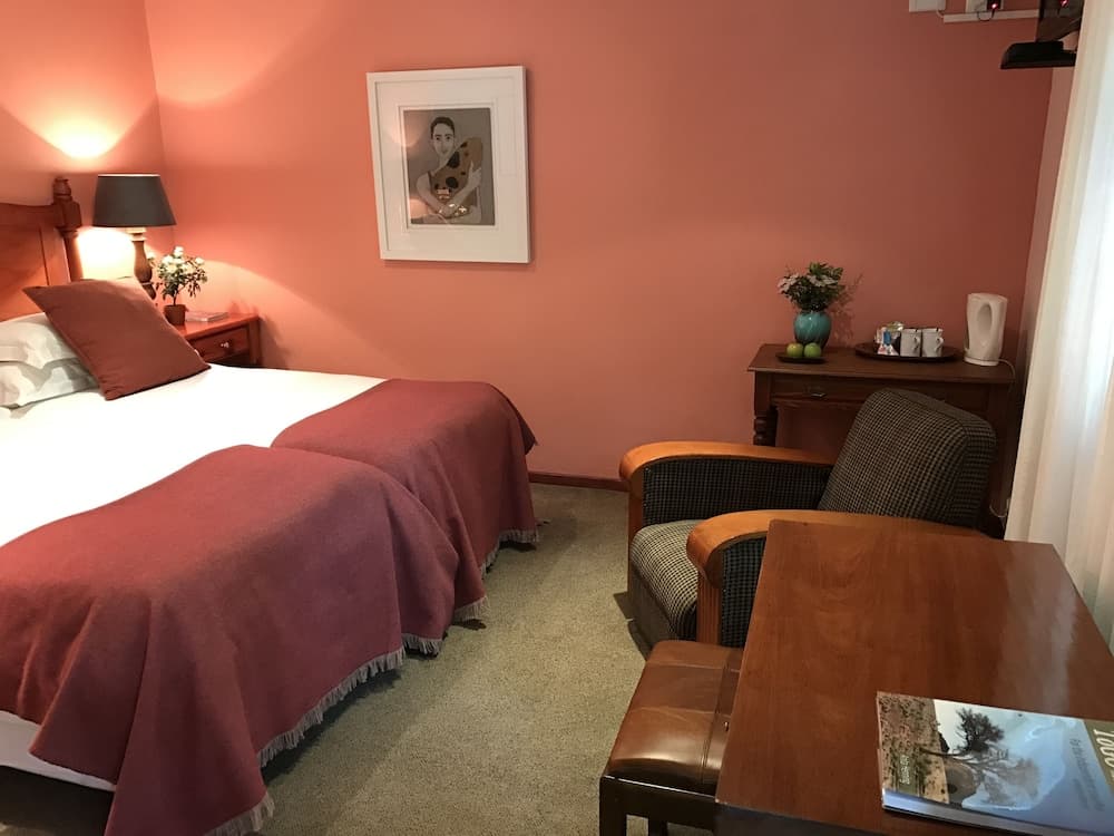 The Crown Guesthouse