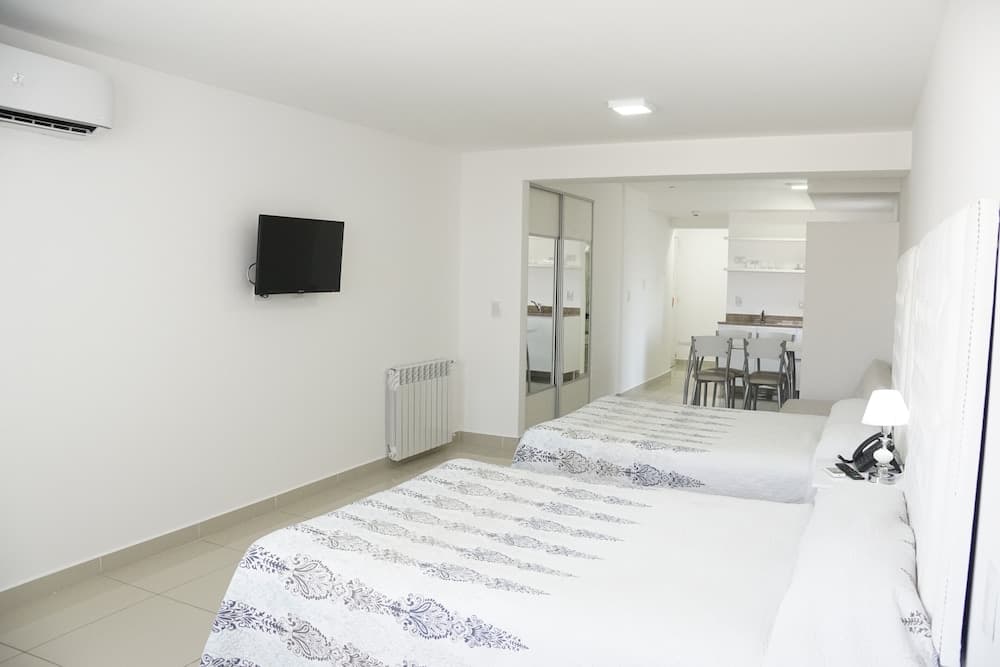 Howard Johnson by Wyndham Rosario