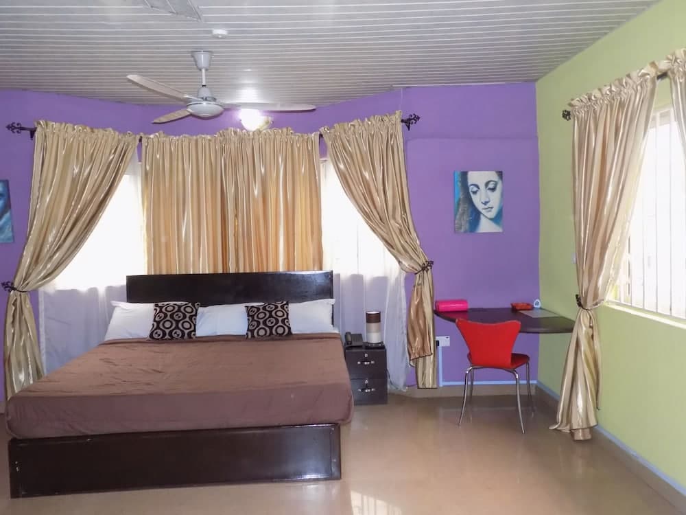 Posh Apartments Self Catering