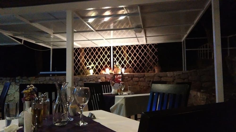 Tourist Resort Milna Vis