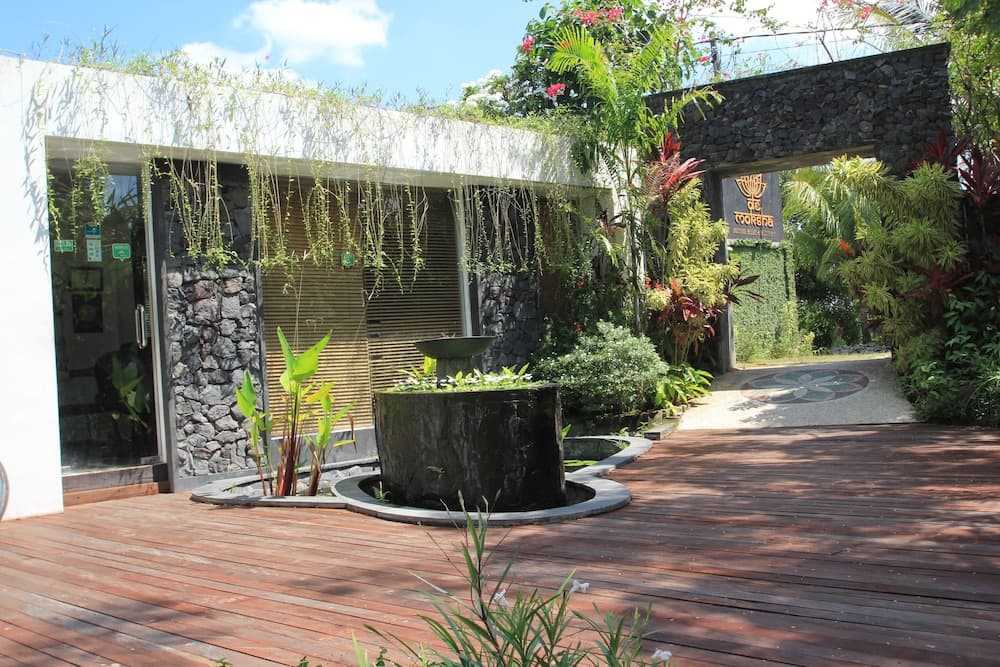 De Moksha Eco Friendly Boutique Resort