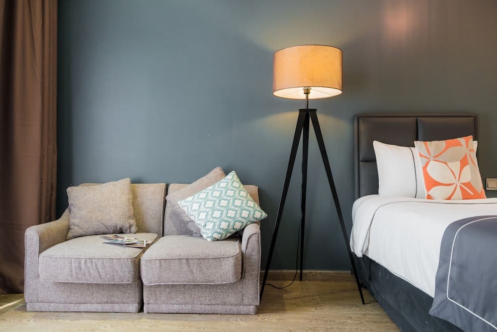 White Boutique Hotel & Residences