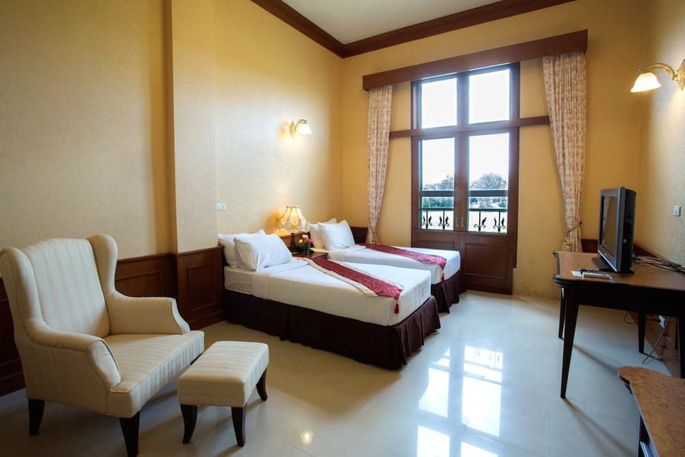 Chateau de Khaoyai Hotel & Resort