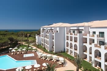 Pine Cliffs Ocean Suites, a Luxury Collection Resort & Spa