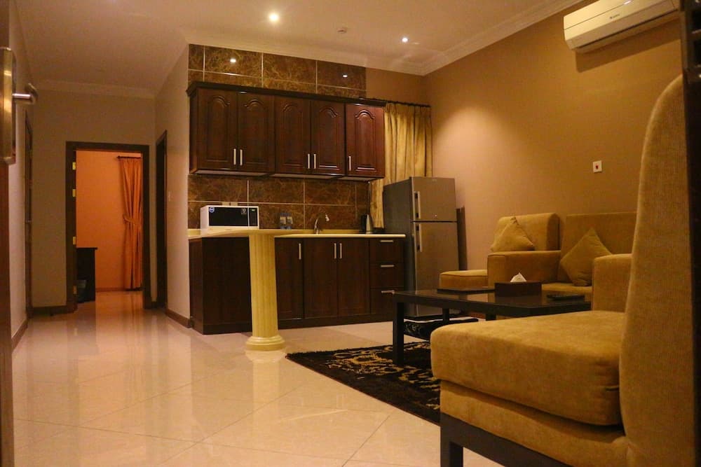 Silverton Hotel Suites