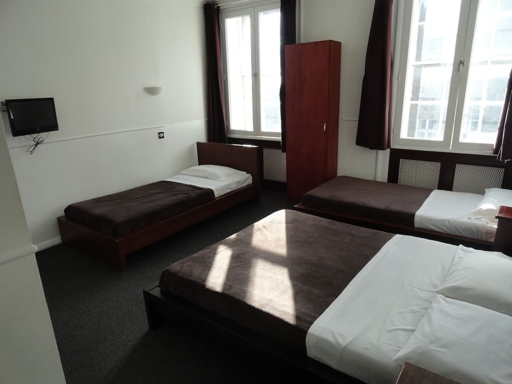 London Continental Hotel