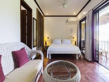 Lanterna Hotel Boracay