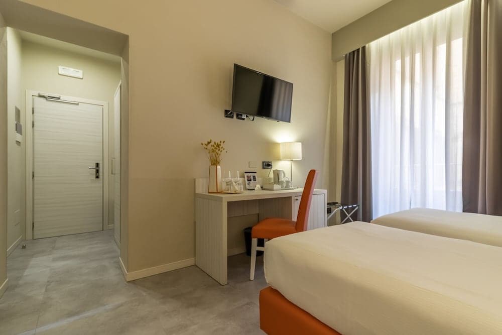 Cinque Terre Gateway