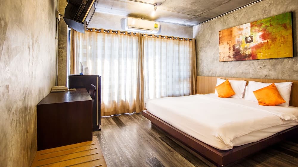 B2 Mahidol Boutique & Budget Hotel