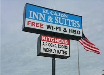 El Cajon Inn & Suites