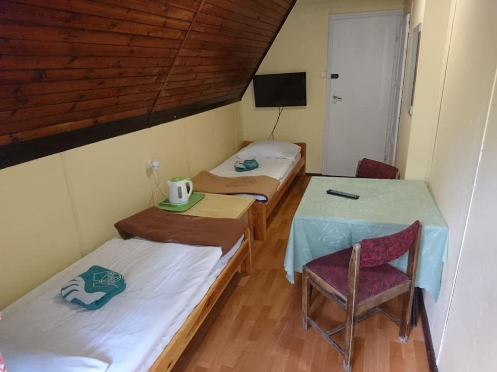 OW Gromada Pod Topolami