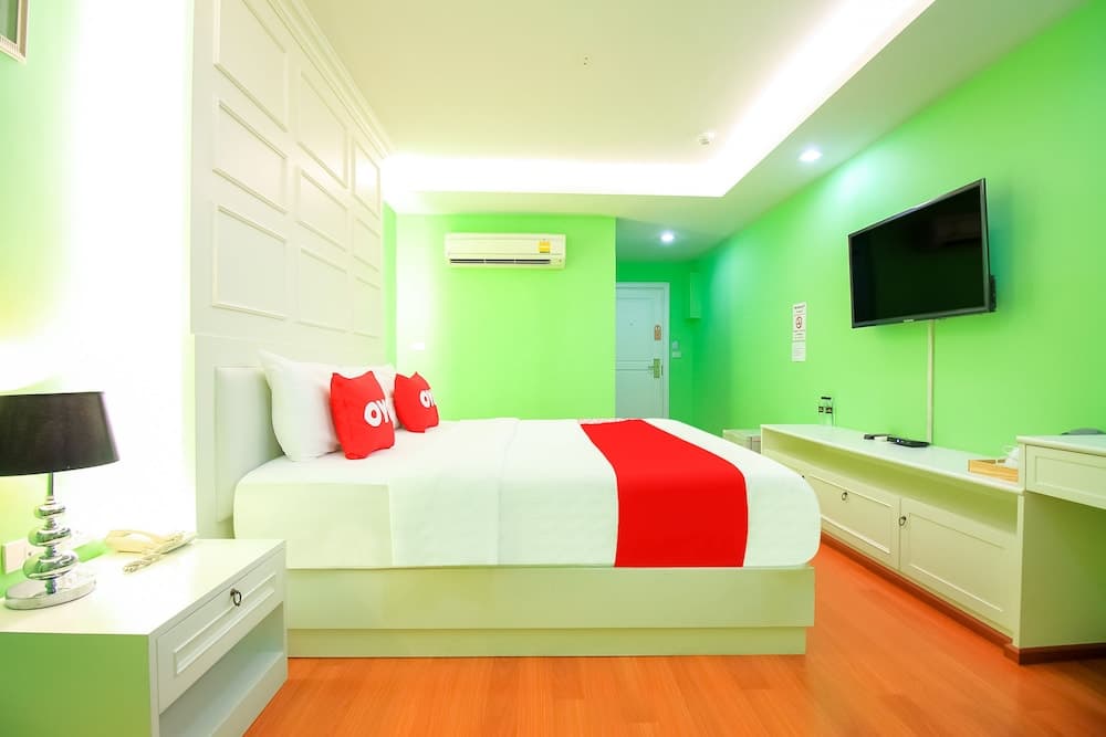 OYO 284 Sabaidee Minitel