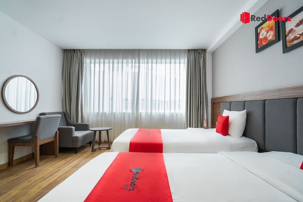 RedDoorz The World Nha Trang Hotel Le Loi