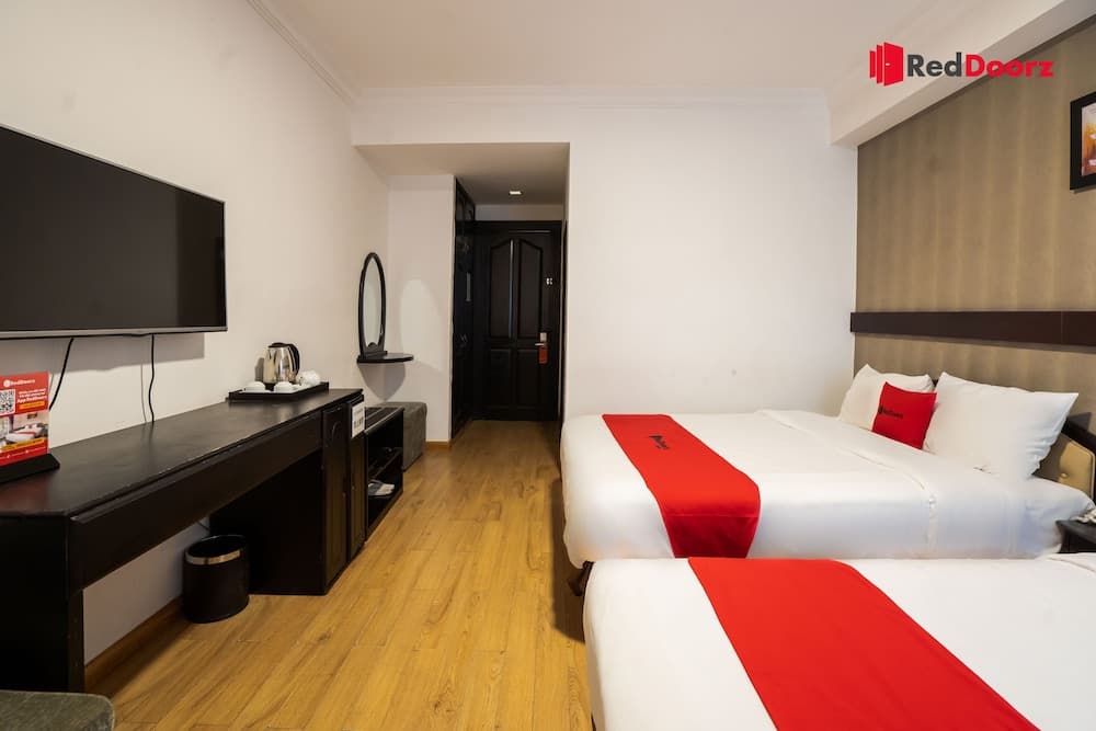 RedDoorz The World Nha Trang Hotel Le Loi