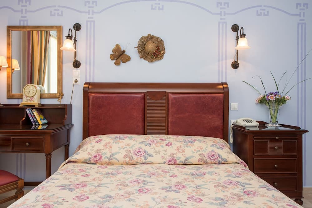 Enavlion Hotel Batagianni