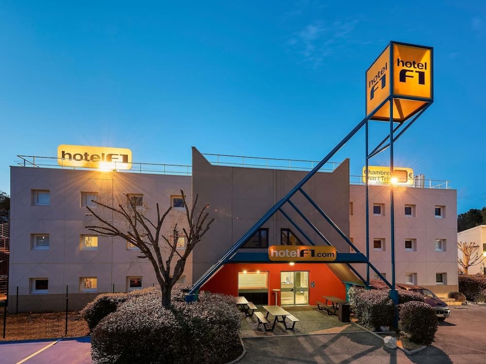 hotelF1 Le Mans Nord