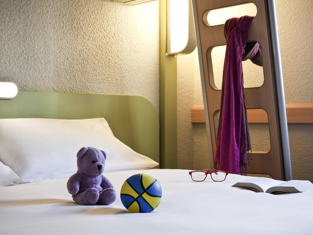 ibis budget Pontault Combault RN4 Marne la Vallée