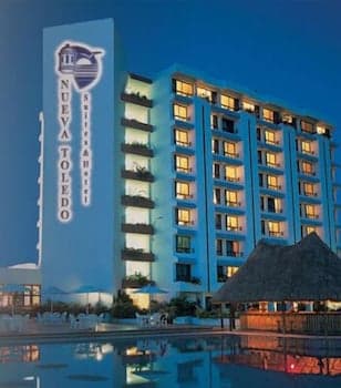 Nueva Toledo Suites & Hotel