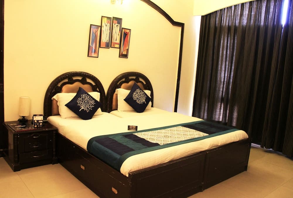 OYO 1242 near MG Road