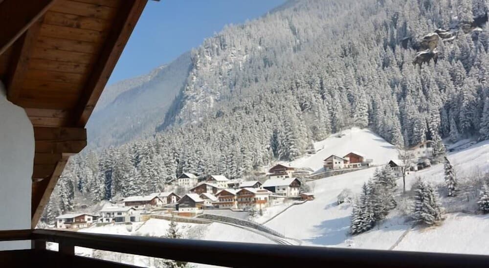 Intermontana Hotel Garni