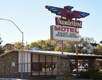 Thunderbird Motel