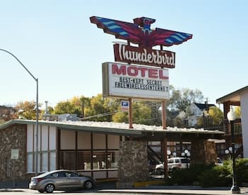 Thunderbird Motel