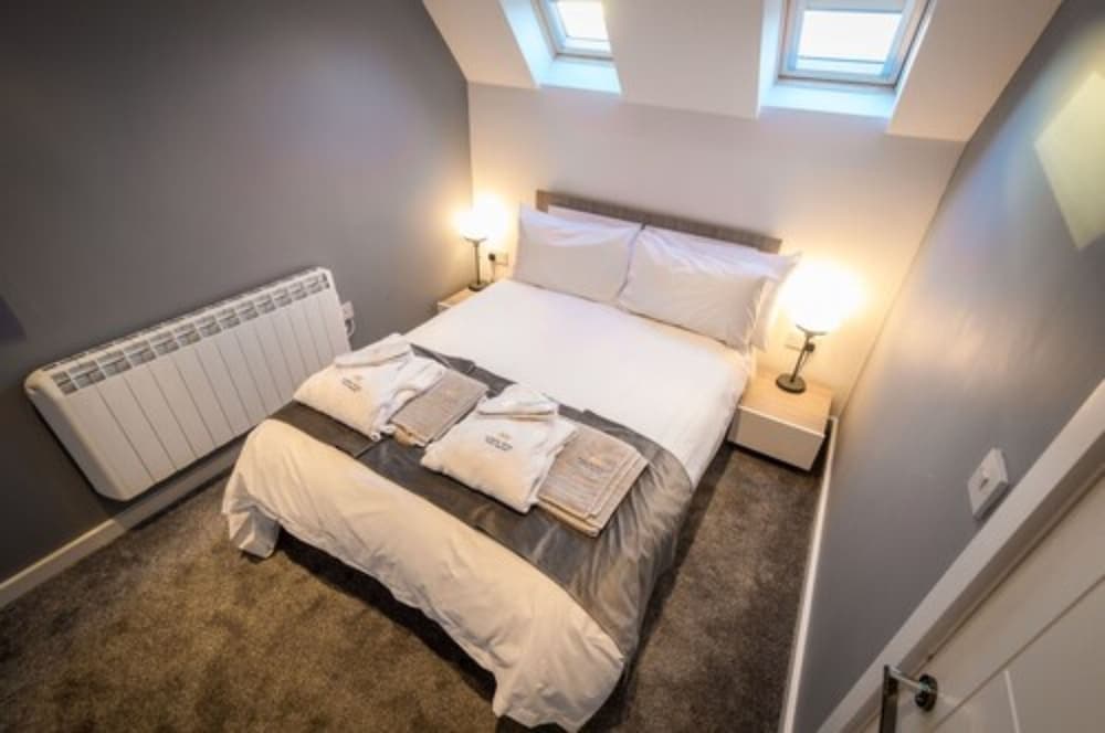 Aaron Wise Serviced Apartments