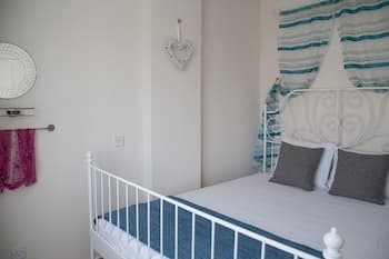 Paphos Love Hut Apartment