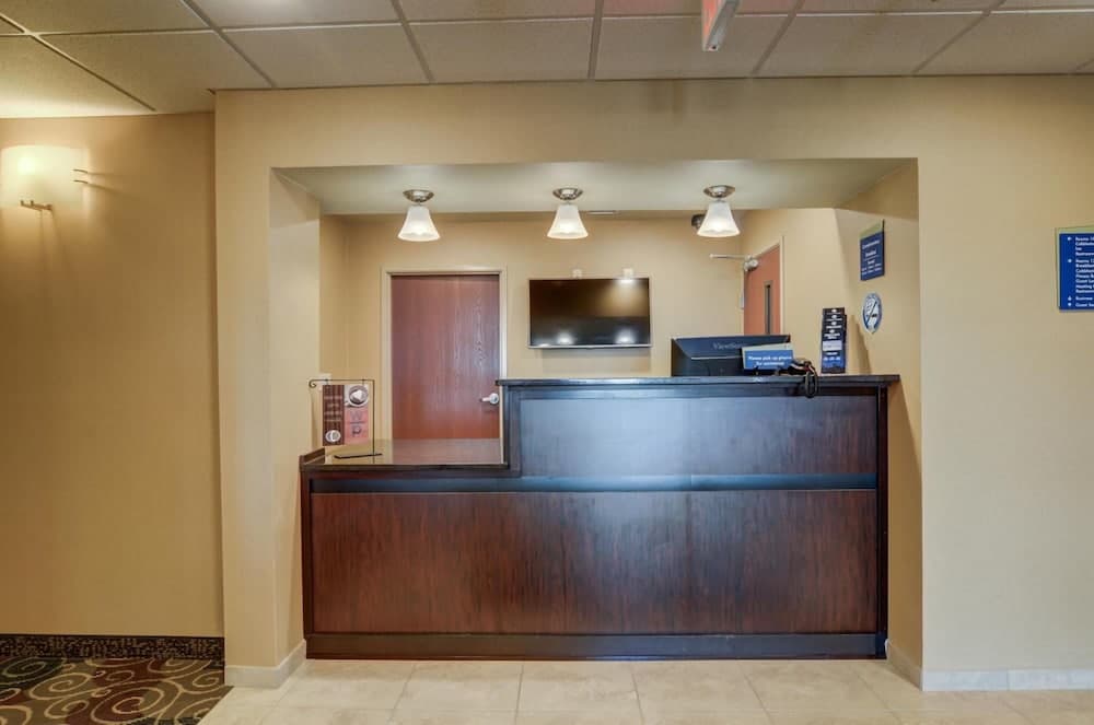 Cobblestone Inn & Suites - Altamont