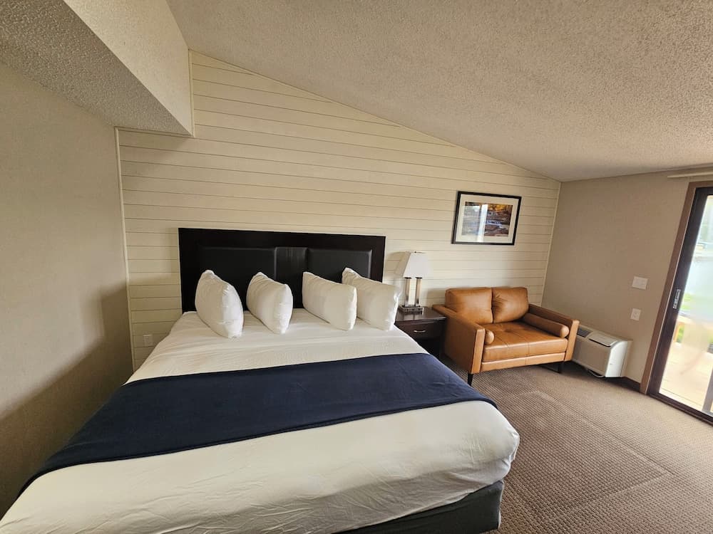 The Lodge at Chalk Hill