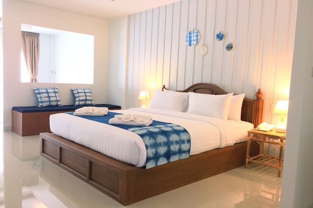 Baan Iyara Boutique City Hotel