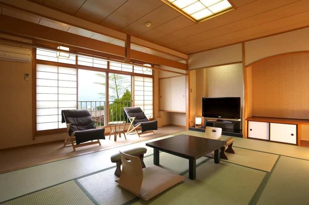 Tsukagoshiyashichibee