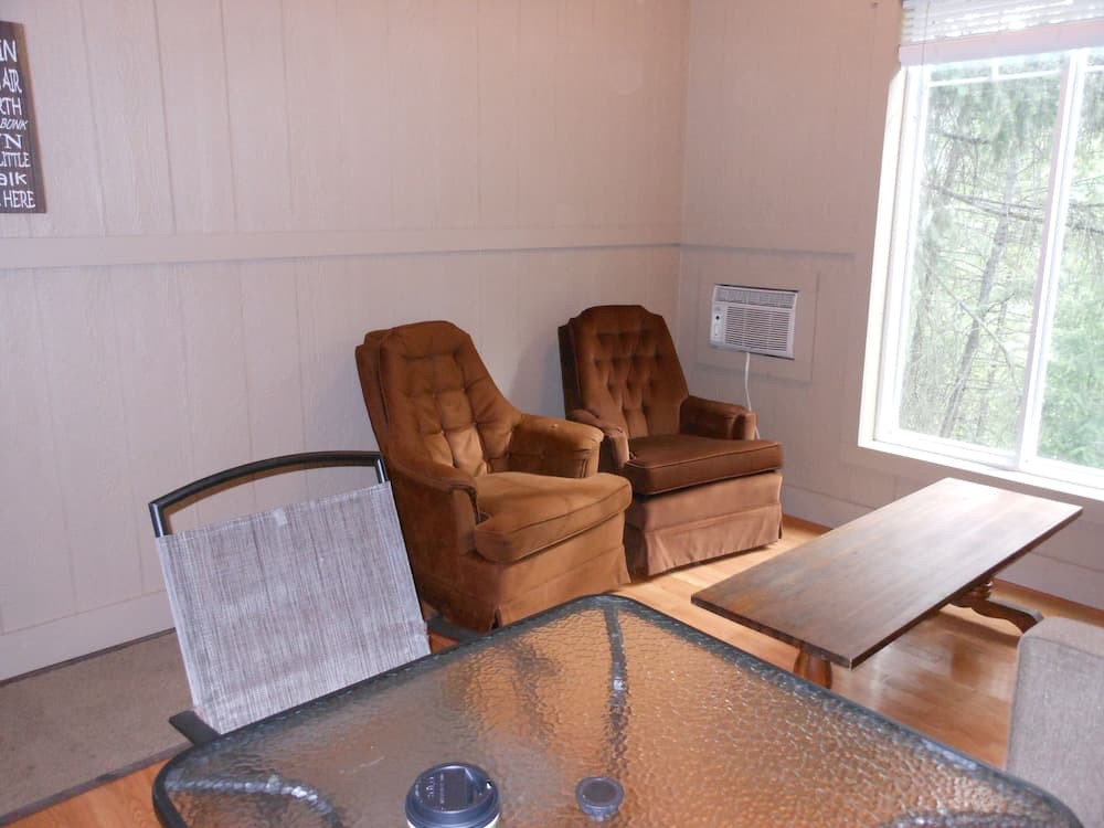 Mountain Park Resort Cabin, RV & Campground