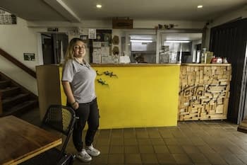 Hostal De La 57 - Hostel