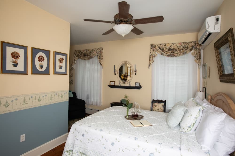 E J Bowman House Bed & Breakfast